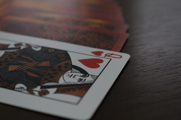 クイーンのカードと他のカード